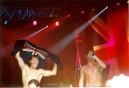 steve&cal&nathan&tim ds la chanson je te donne