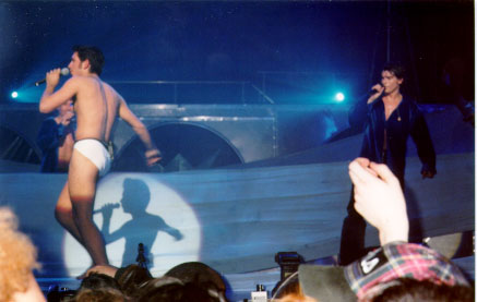 mr cal cooper ki se lache  ds ocean blue