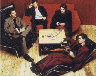 groupe worlds apart
