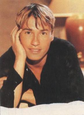 NATHAN MOORE DS LE LIT