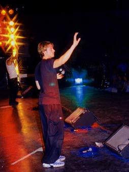 STEVE SUR SCENE